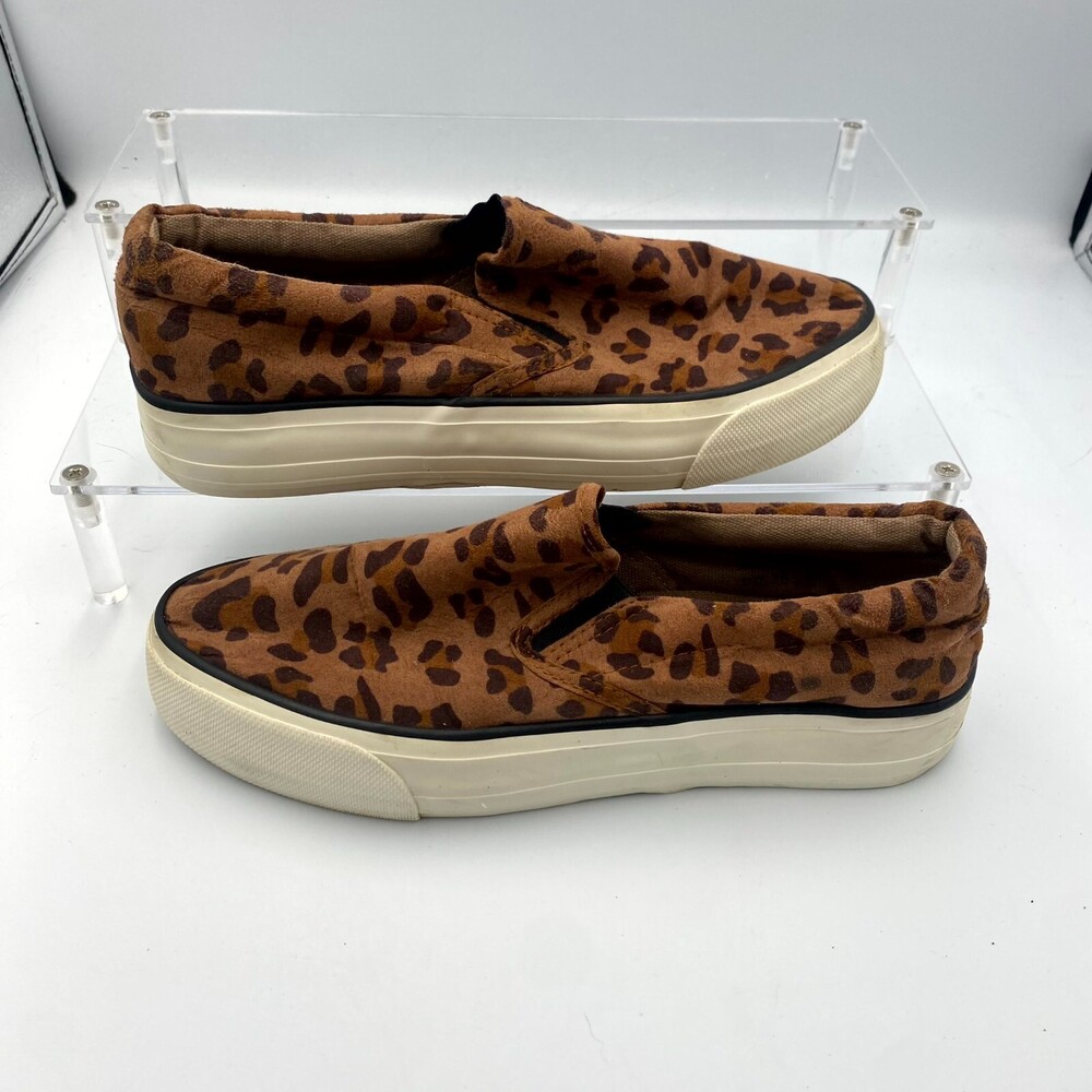 Restricted Womens US 7.5 Sneakers Multicolor Leopard Print Casual Slip-On Shoes